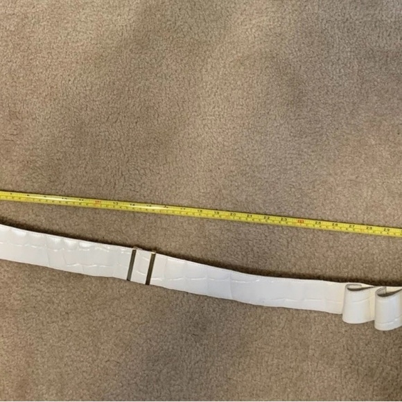 Roberto Dalpra Cream Croc Genuine Leather Bow Belt-Sz 32